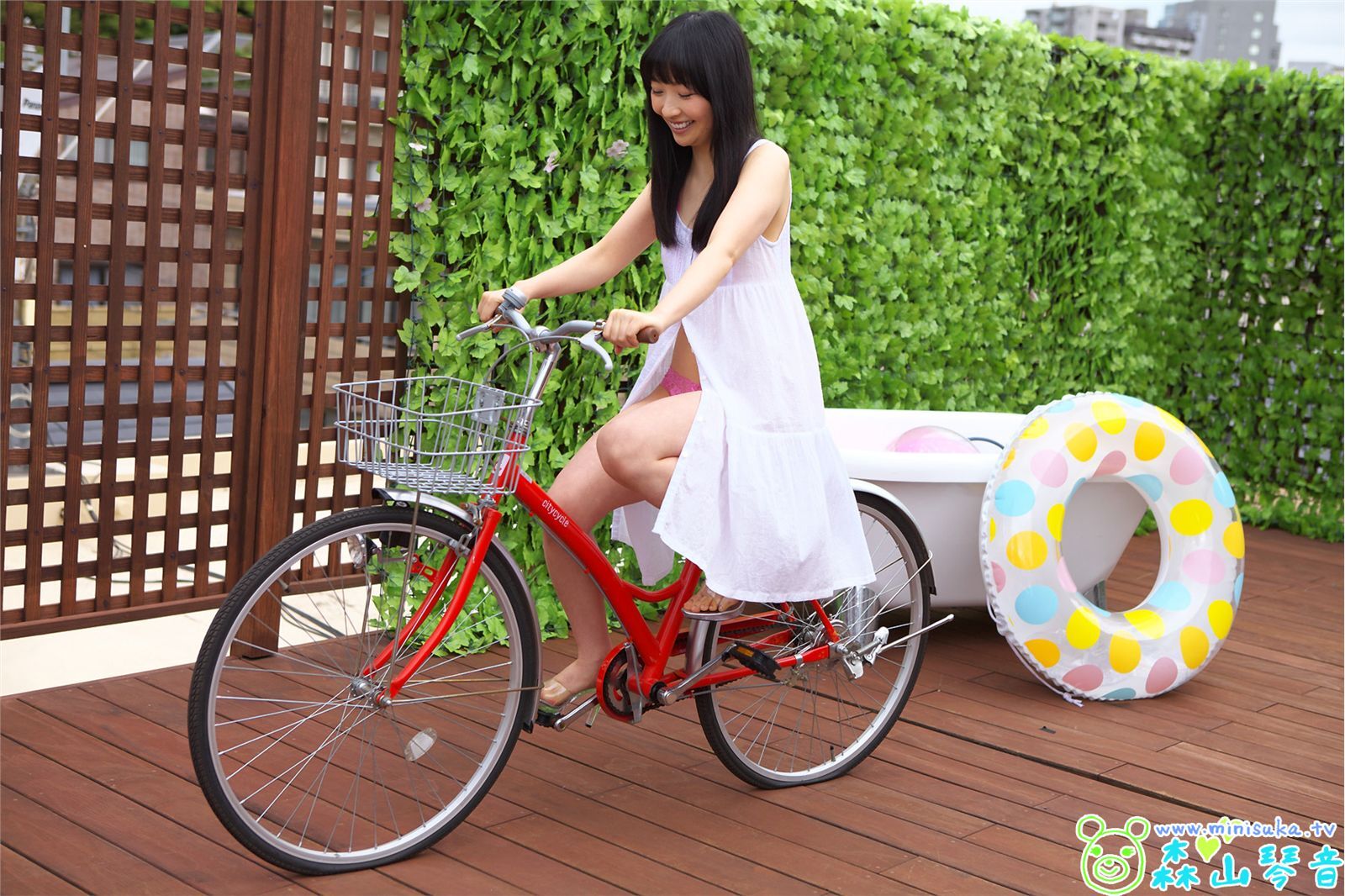 现役女子高生  森山琴音 (1) DreamGallery  日本高清性感美女图片